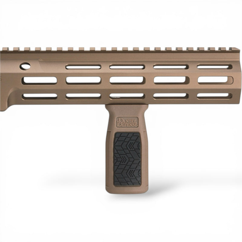 Load image into Gallery viewer, LDT Daniel Defense Style M-Lok Vertical Short Grip BK/TAN
