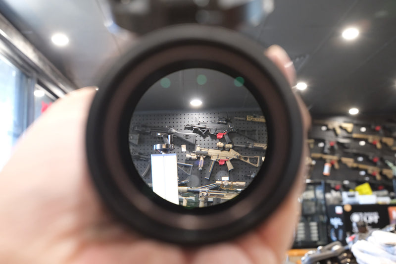 Load image into Gallery viewer, Razor Style 1.2-6x24E FFP LPVO Rifle Scope
