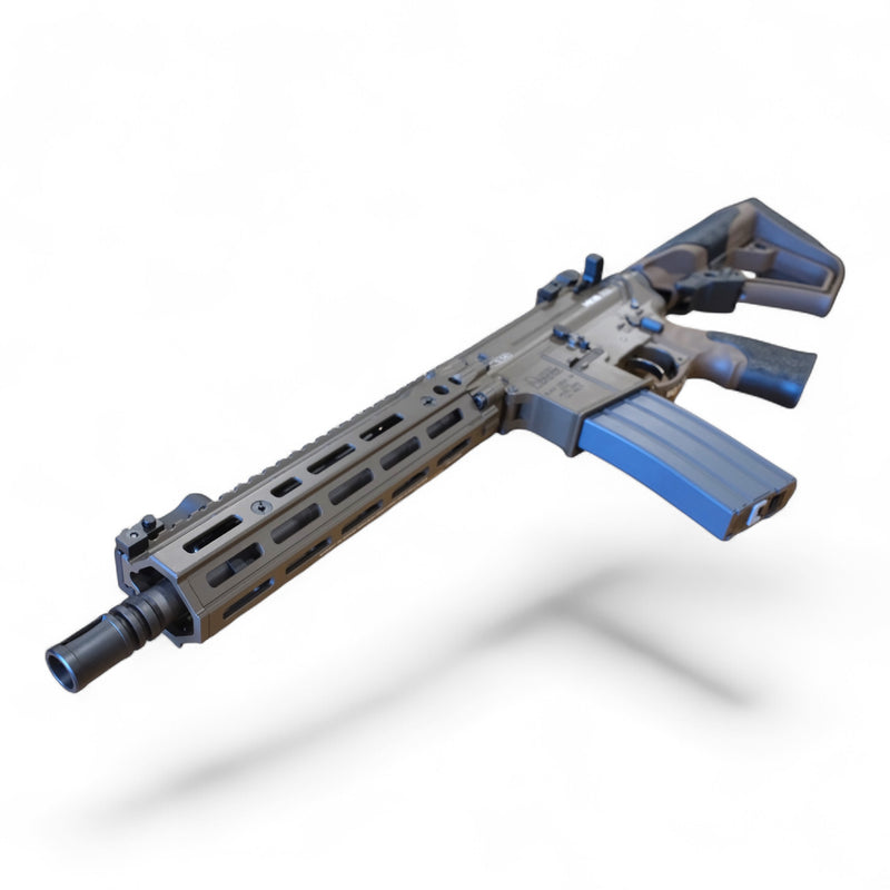 Load image into Gallery viewer, CGS/T8 EMG Daniel Defense Licensed DD M4A1 RIII 12.5 Inch MWS GBBR Gel Blaster-Brown (Steel Internal Parts)
