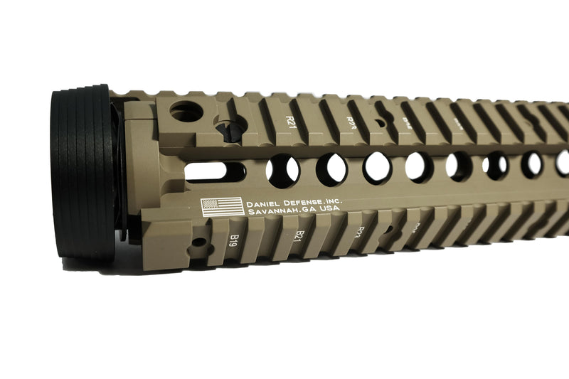 Load image into Gallery viewer, DD OMEGA Handguard 9 DE 5.png
